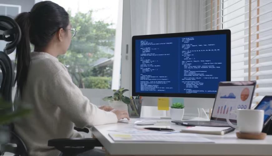 亭湖区企业数字化解决方案:机器学习赋能商业模式升级的核心路径